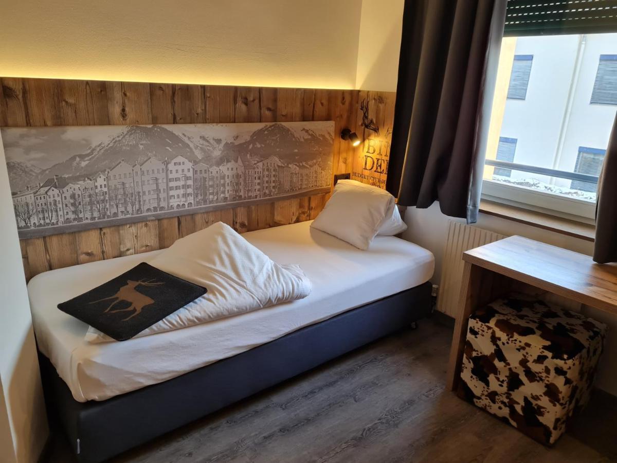 Binders Budget City-Mountain Hotel Innsbruck Bagian luar foto