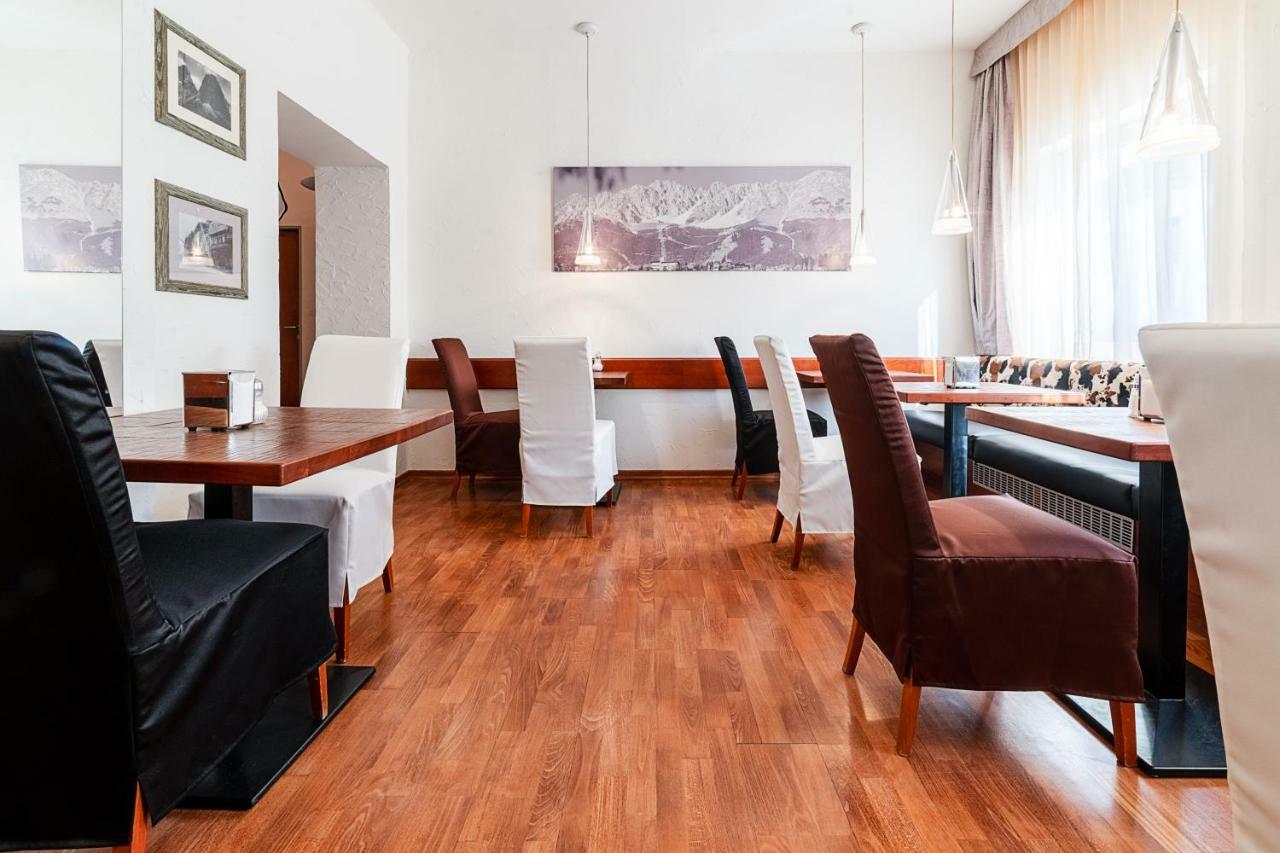 Binders Budget City-Mountain Hotel Innsbruck Bagian luar foto