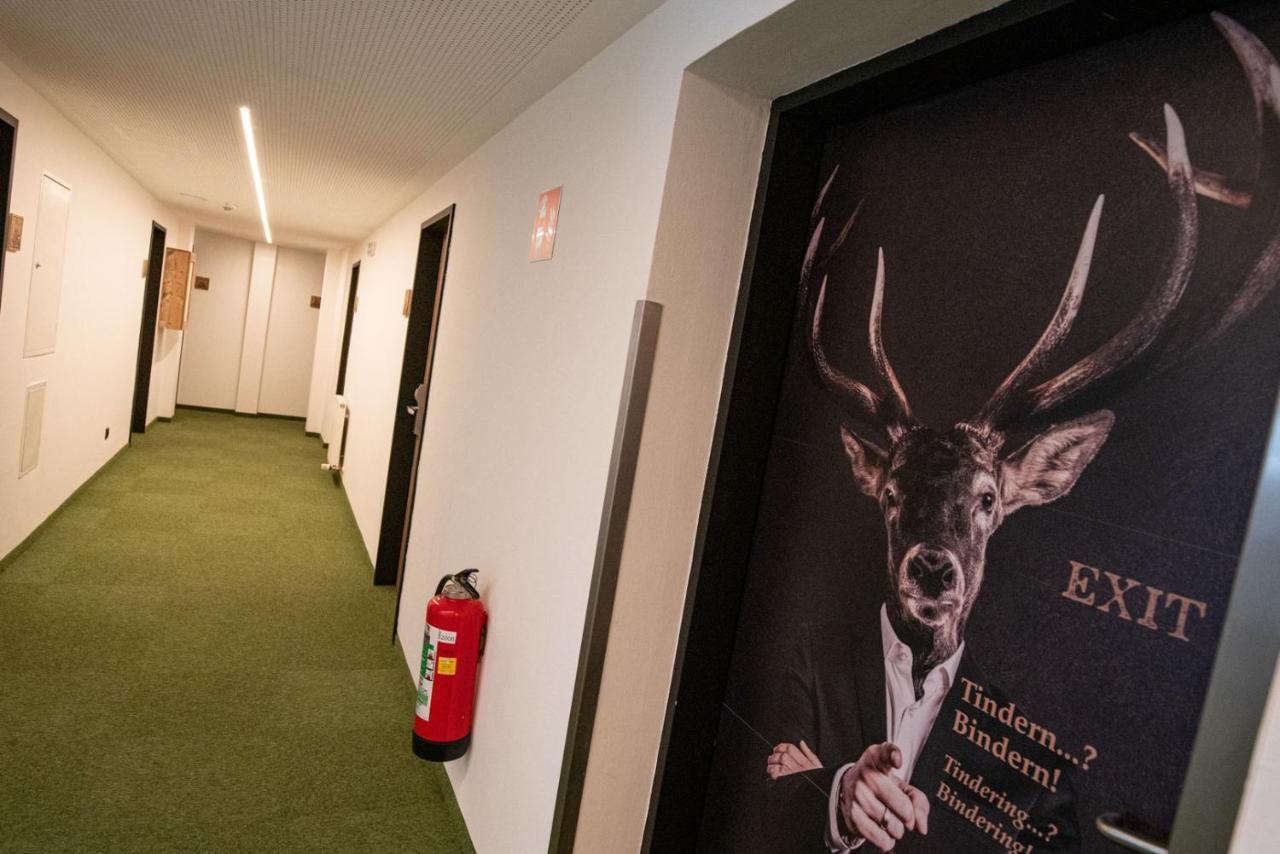 Binders Budget City-Mountain Hotel Innsbruck Bagian luar foto